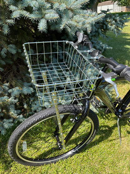 wald 157 front giant delivery bicycle basket #157 Chrome this heavy duty steel rack is built to withstand anything you can bear to carry on your handlebars Bicycle Baskets Wald 157 Giant